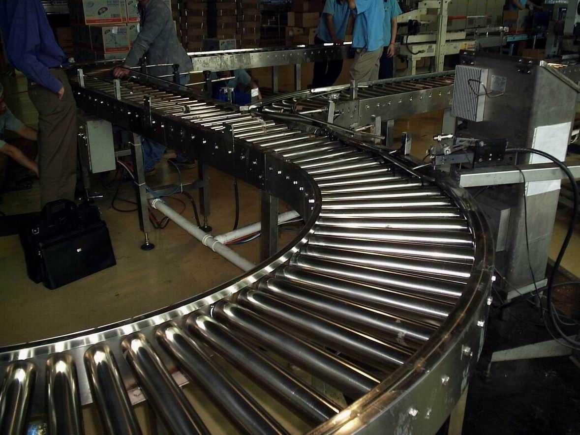 不锈钢滚筒输送机可以根据承载力进行选择